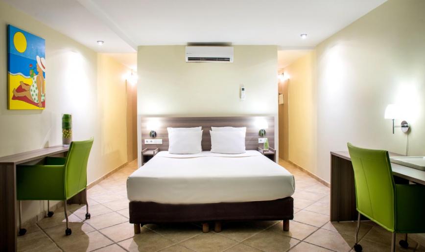 Hotel Lionsdive Beach Resort Sea Aquarium Beach Vtours