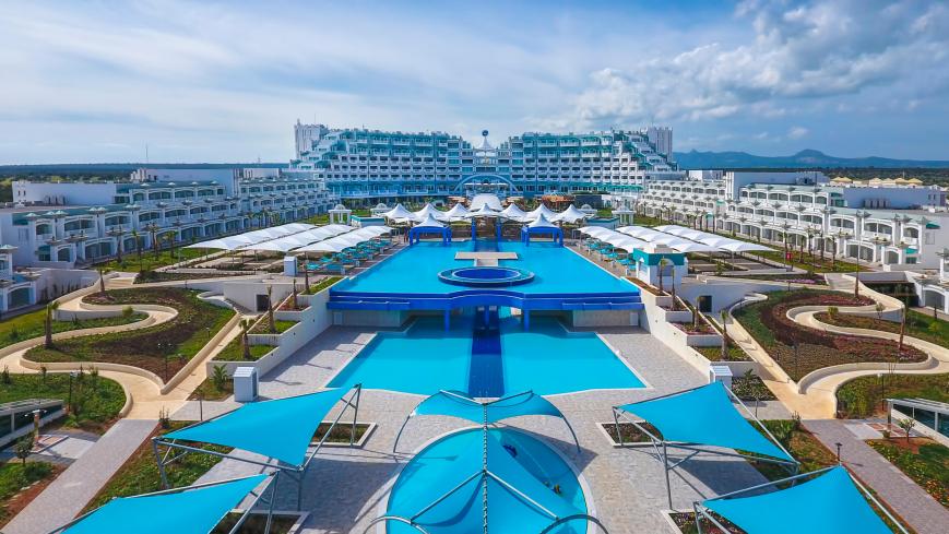 Limak Cyprus De Luxe Hotel Iskele Vtours