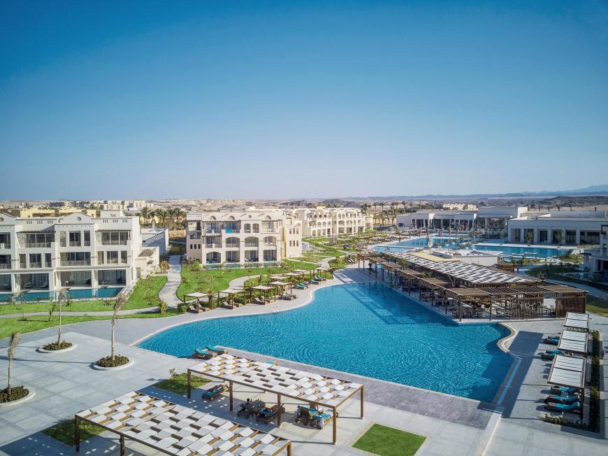 5 Sterne Hotel: Steigenberger Resort Alaya - Madinat Coraya, Rotes Meer, Bild 1