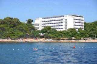 4 Sterne Hotel: Pinija - Petrcane, Dalmatien
