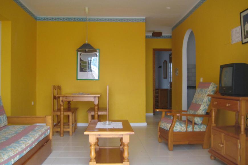 2 Sterne Hotel: Atlantis Las Lomas - Puerto del Carmen, Lanzarote (Kanaren), Bild 4