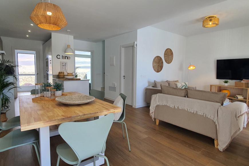 4 Sterne Hotel: Serena Holiday Homes by LIVVO - Playa Blanca, Lanzarote (Kanaren), Bild 3