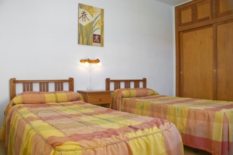 2 Sterne Familienhotel: Celeste - Costa Teguise, Lanzarote (Kanaren), Bild 3