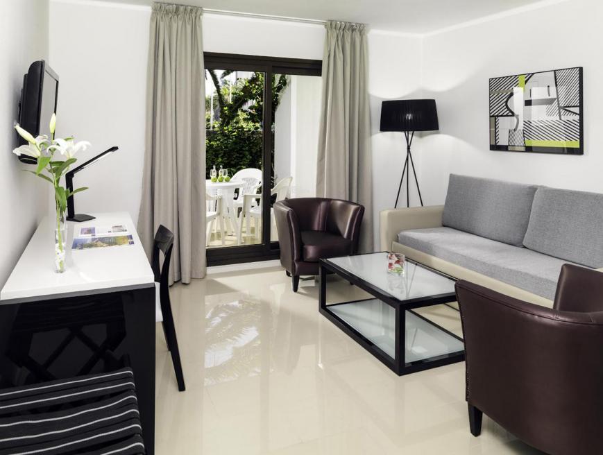 4 Sterne Hotel: H10 White Suites - Adults Only - Playa Blanca, Lanzarote (Kanaren), Bild 6
