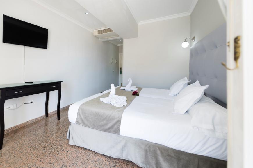 3 Sterne Hotel: Toboso Chaparil - Nerja, Costa del Sol (Andalusien), Bild 5