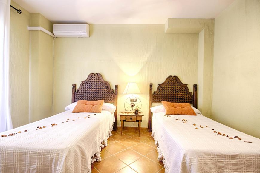 2 Sterne Hotel: Hotel Rural Sierra Tejeda - Alcaucin, Costa del Sol (Andalusien), Bild 4