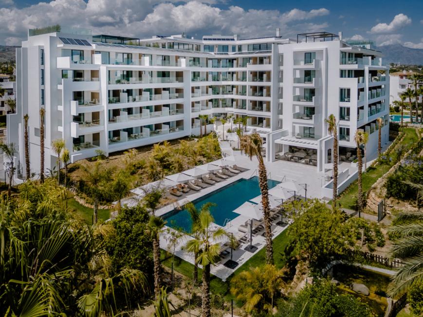 4 Sterne Hotel: The Flag Costa Del Sol - Estepona, Costa del Sol (Andalusien)