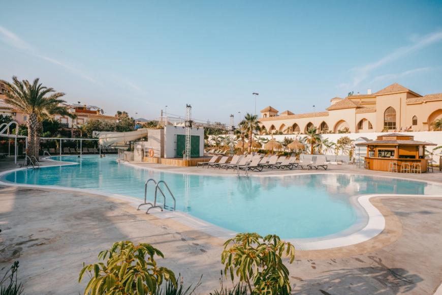 4 Sterne Hotel: Costa del Sol Glamping Village - Fuengirola, Costa del Sol (Andalusien)