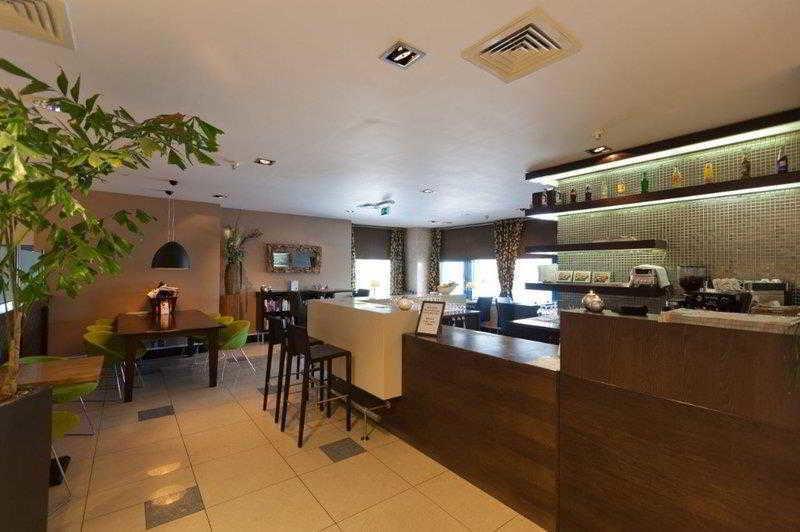 Xo Hotels Blue Square, 4 Sterne - Amsterdam | vtours