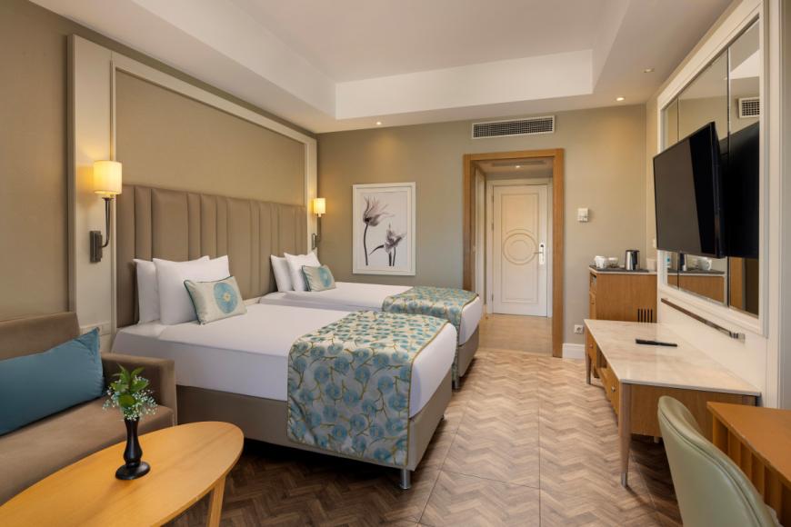 5 Sterne Hotel: Titanic Deluxe Lara - Antalya, Türkische Riviera, Bild 4