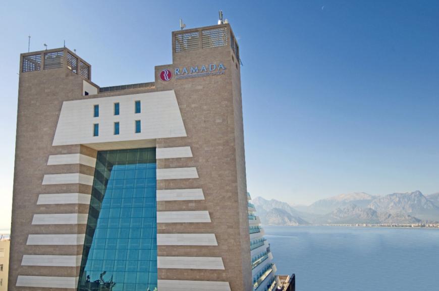 5 Sterne Familienhotel: Ramada Plaza by Wyndham Antalya - Antalya, Türkische Riviera