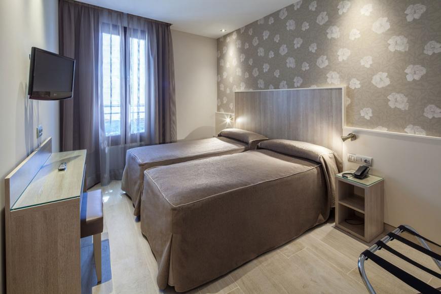 2 Sterne Hotel: Santa Marta - Barcelona, Katalonien, Bild 4