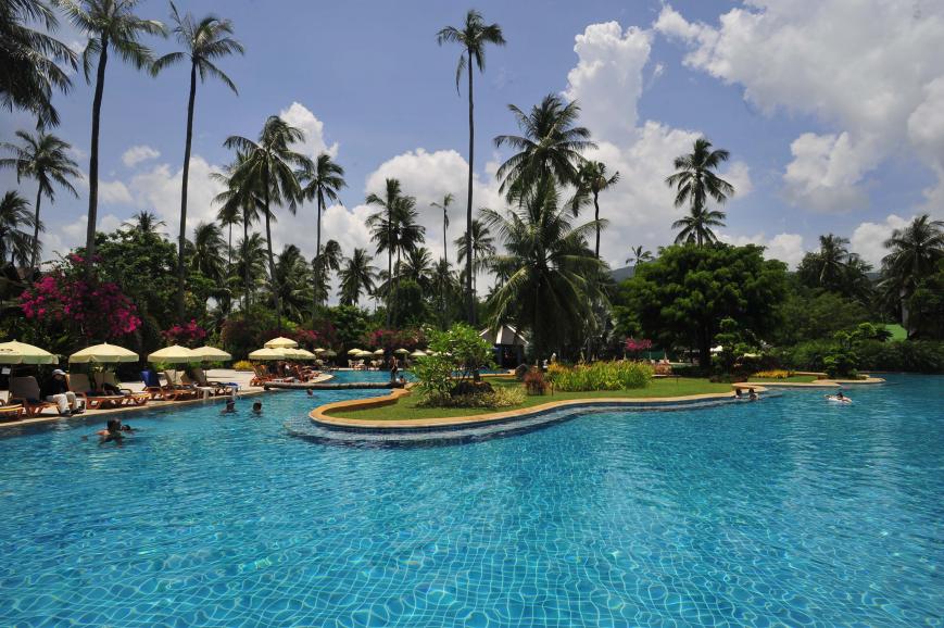3 Sterne Familienhotel: Duangjitt Resort - Phuket, Phuket