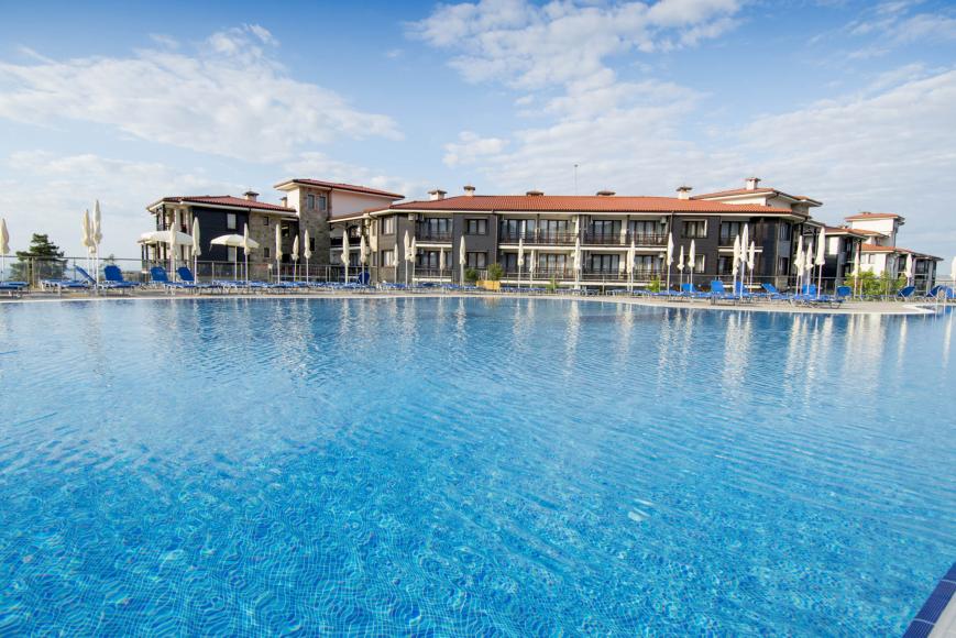 4 Sterne Hotel: Nevis Resort - Sonnenstrand, Burgas (Schwarzmeerküste)