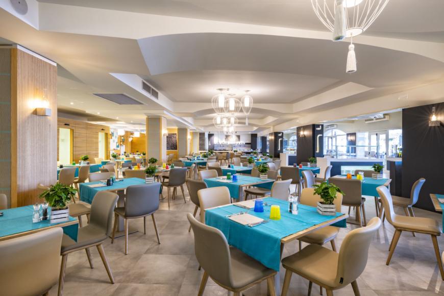 5 Sterne Hotel: Almar Timi Ama Resort & Spa - Villasimius, Sardinien, Bild 8