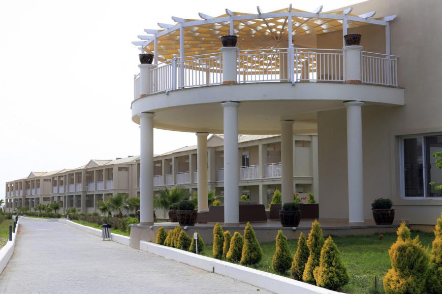 4 Sterne Familienhotel: Sandy Beach Resort - Agios Georgios, Korfu
