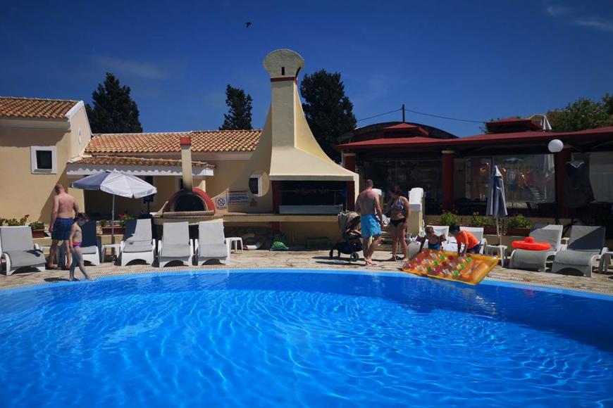 3 Sterne Hotel: Mediterranean Blue Resort - Asprokavos, Korfu
