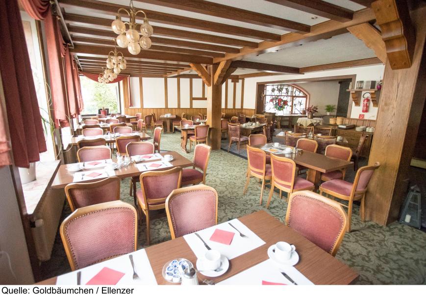 2 Sterne Hotel: Ellenzer Goldbäumchen - Ellenz-Poltersdorf, Rheinland-Pfalz, Bild 9