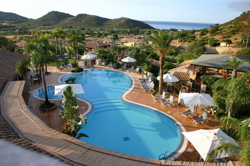 4 Sterne Hotel: Cruccuris Resort - Villasimius, Sardinien