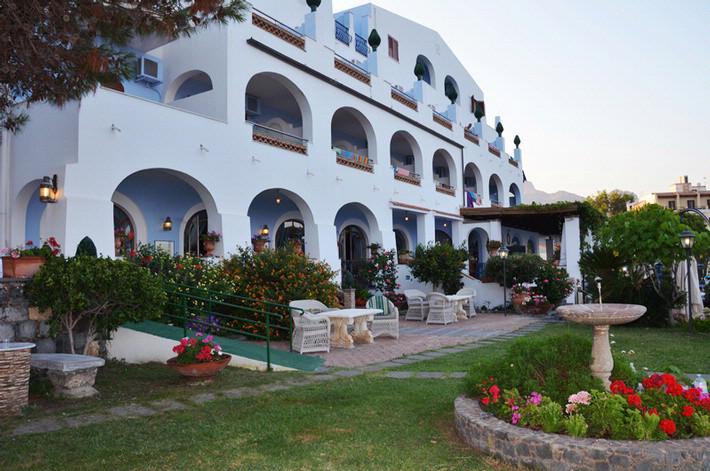 4 Sterne Hotel: Arathena Rocks - Naxos, Sizilien, Bild 3