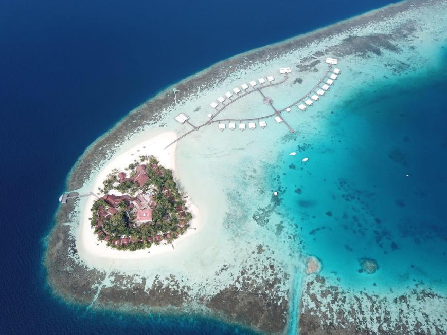 4 Sterne Hotel: Diamonds Athuruga Beach & Water Villas - Alif Dhaal Atoll, Ari Atoll (Nord & Süd)