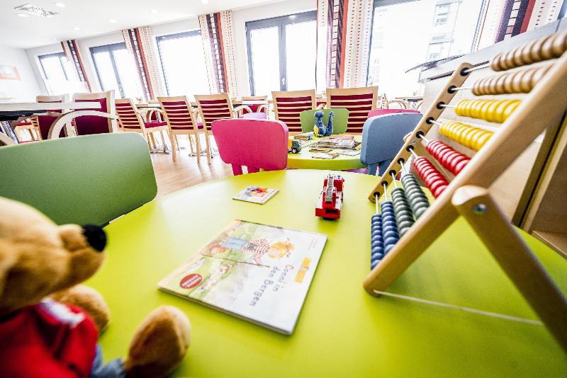 3 Sterne Hotel: Holiday Inn Express Dusseldorf - City North - Düsseldorf, Nordrhein-Westfalen, Bild 8