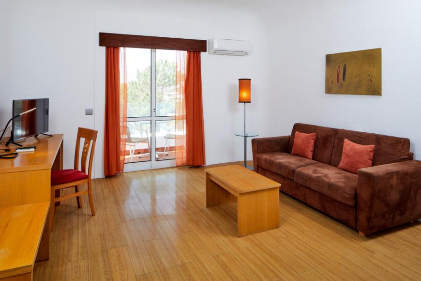 4 Sterne Hotel: Alcazar Beach & Spa - Monte Gordo, Algarve, Bild 5