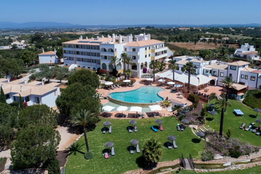 4 Sterne Hotel: Vale d El Rei Suite & Villas - Carvoeiro, Algarve, Bild 3
