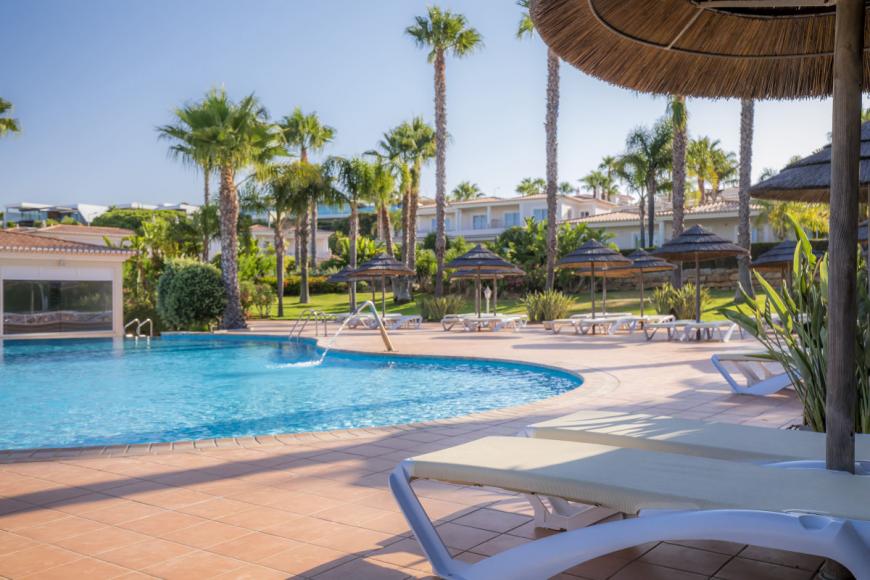 4 Sterne Familienhotel: Clube Porto Mos inkl. Mietwagen - Lagos, Algarve, Bild 2