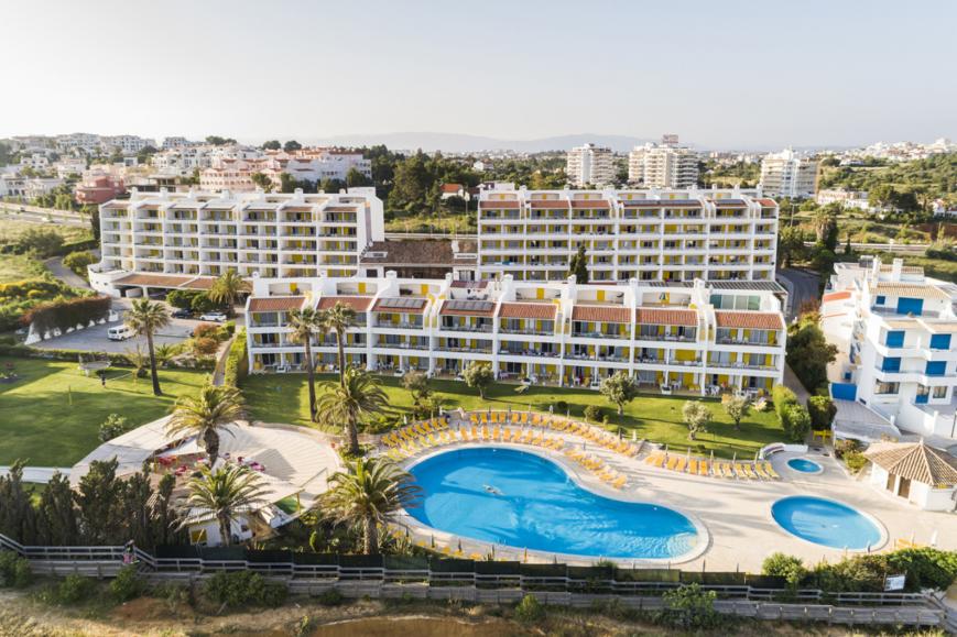 4 Sterne Familienhotel: Jardim do Vau inkl. Mietwagen -  Vau da Rocha, Portimão, Algarve