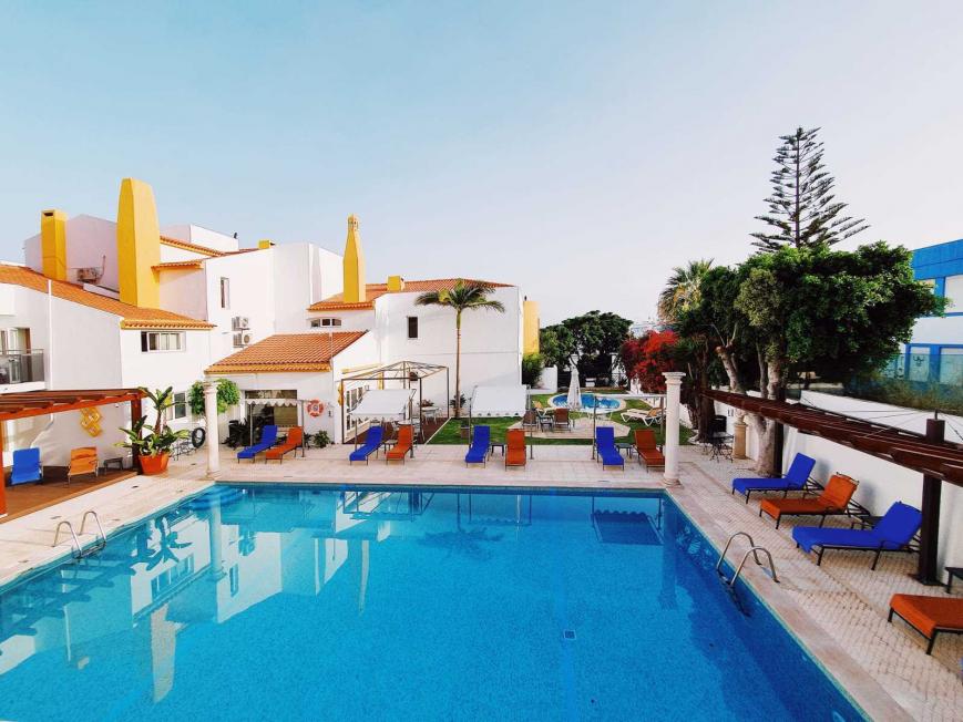 4 Sterne Familienhotel: Hotel do Cerro inkl. Mietwagen - Albufeira, Algarve