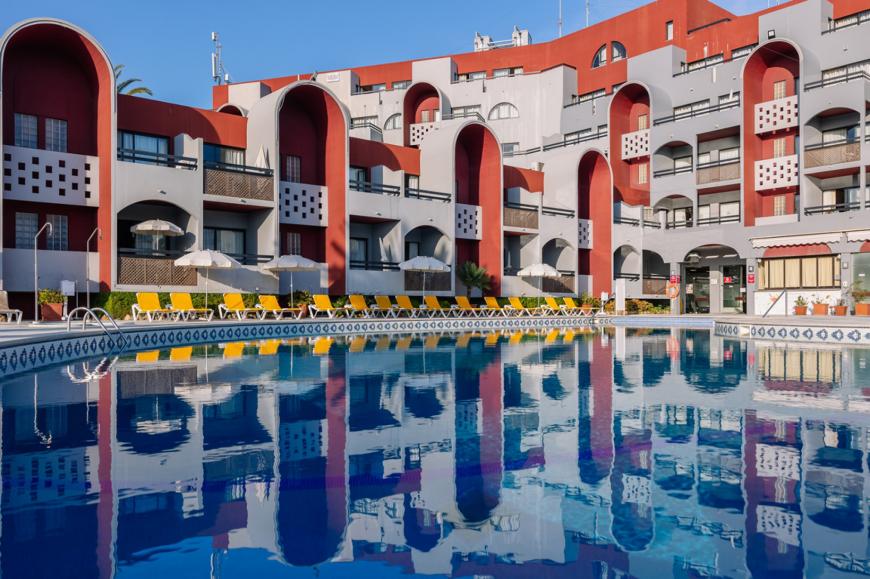 4 Sterne Familienhotel: Muthu Oura Praia Hotel - Albufeira, Algarve
