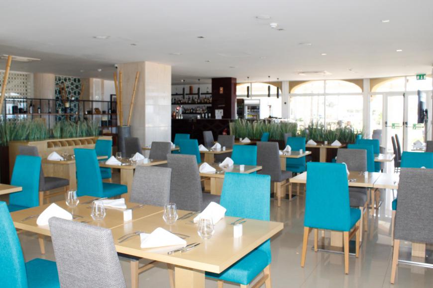 4 Sterne Hotel: AP Oriental Beach - Adults only - Praia da Rocha, Algarve, Bild 4