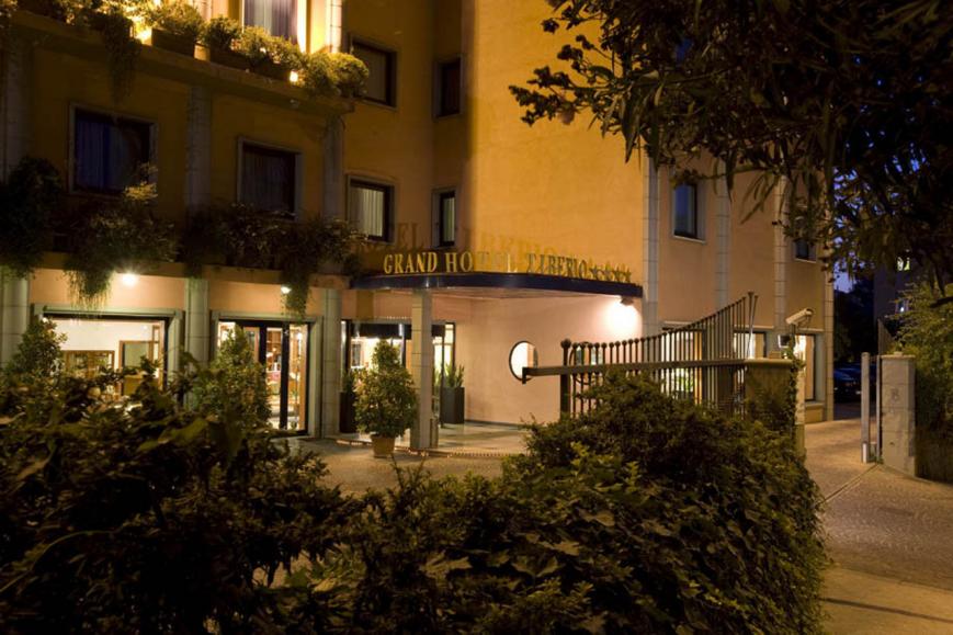 4 Sterne Hotel: Grand Hotel Tiberio - Rom, Latium