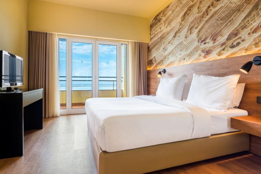 4 Sterne Familienhotel: Calheta Beach - Calheta, Madeira, Bild 3