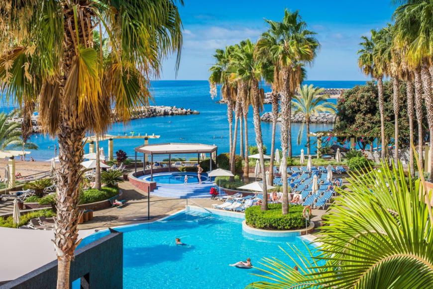 4 Sterne Familienhotel: Calheta Beach - Calheta, Madeira