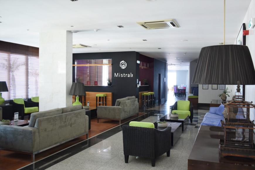 4 Sterne Hotel: Regency Cliff - Adults Only - Funchal, Madeira, Bild 3