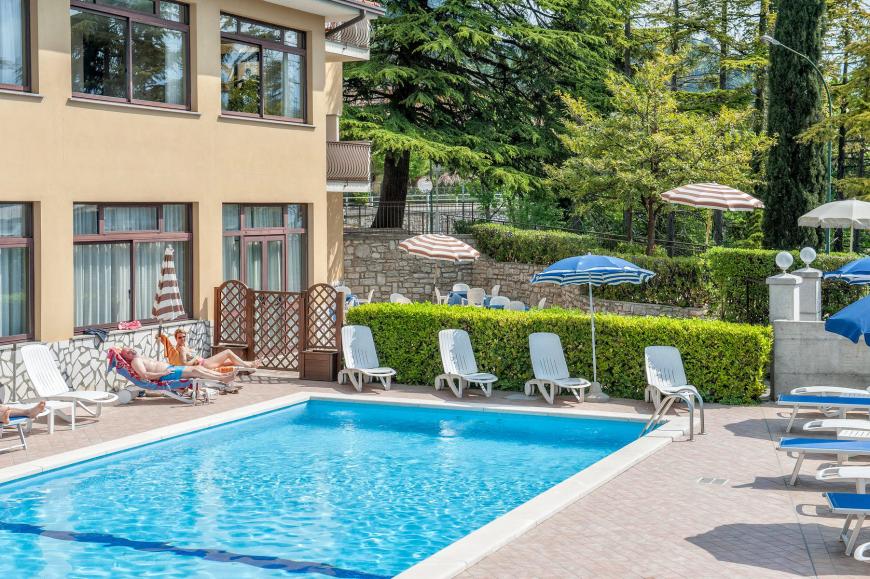 3 Sterne Hotel: Bellavista - Tignale, Gardasee
