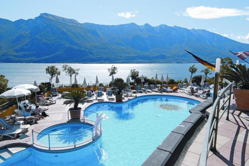 4 Sterne Hotel: San Pietro - Limone sul Garda, Gardasee