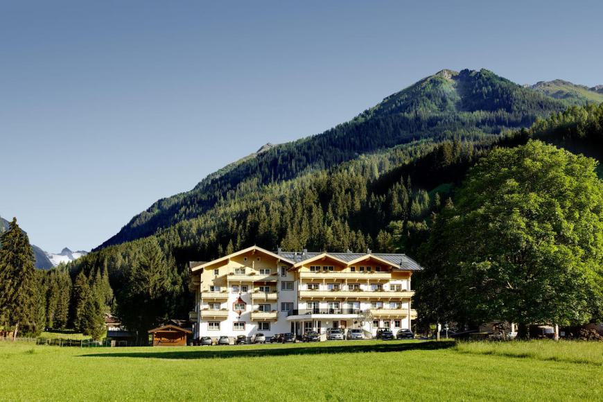 4 Sterne Hotel: Familienhotel Grundlhof - Bramberg am Wildkogel