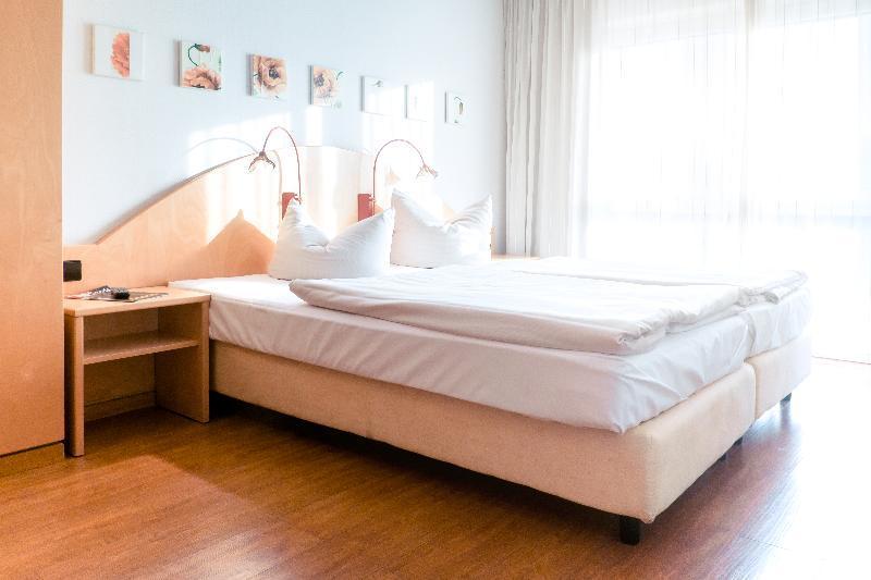 Hotel Ambiente Langenhagen Hannover By Tulip Inn Vtours