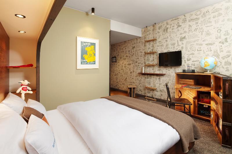 4 Sterne Hotel: 25hours Hotel Hamburg HafenCity - Hamburg, Hamburg, Bild 2