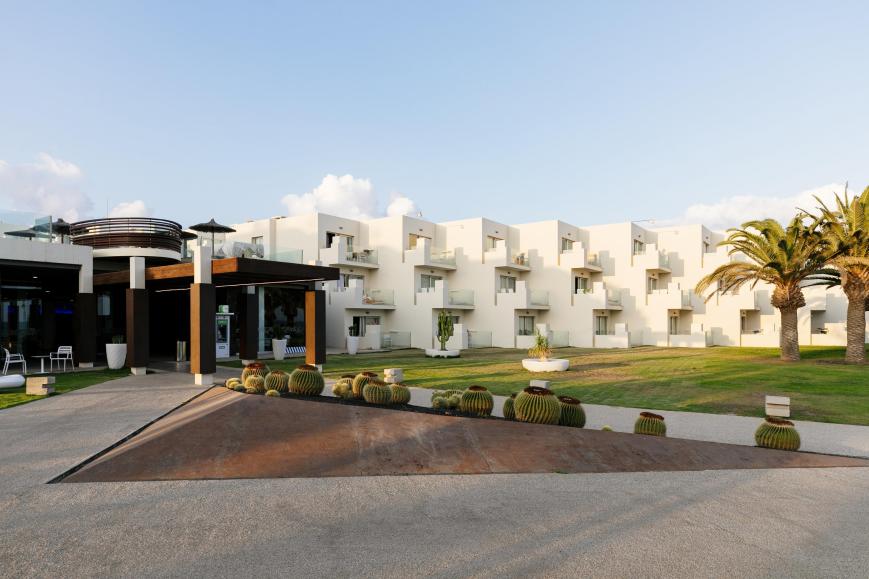 4 Sterne Hotel: HD Beach Resort - Costa Teguise, Lanzarote (Kanaren)