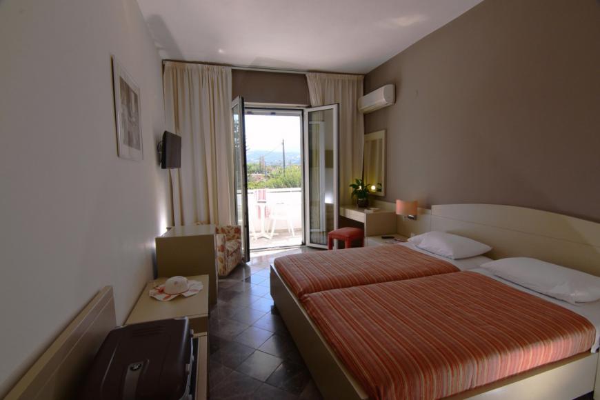 3 Sterne Hotel: Mantenia - Platanes (Rethymnon), Kreta, Bild 4