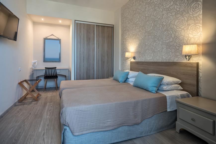 3 Sterne Hotel: Lefkoniko Beach - Rethymnon, Kreta, Bild 2