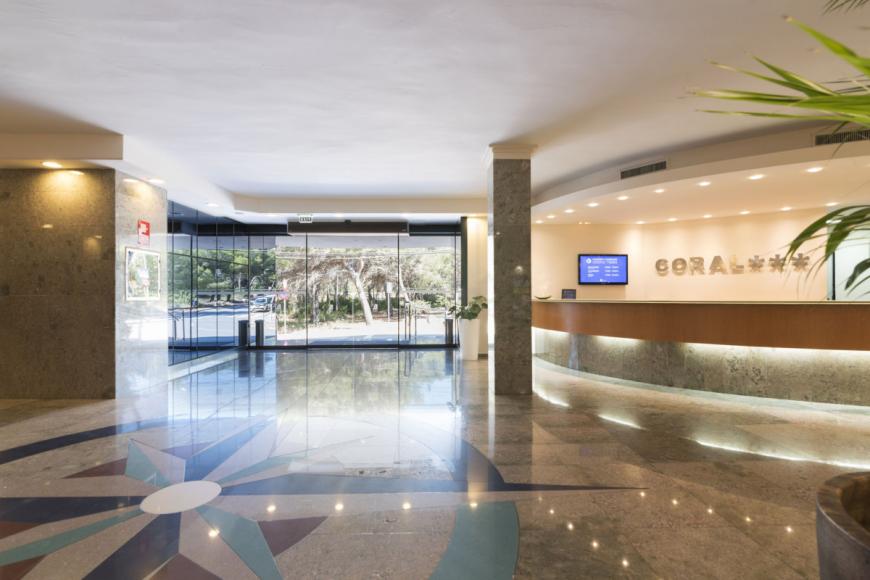 3 Sterne Familienhotel: Moon Dreams Coral Beach - Es Canar, Ibiza (Balearen), Bild 3