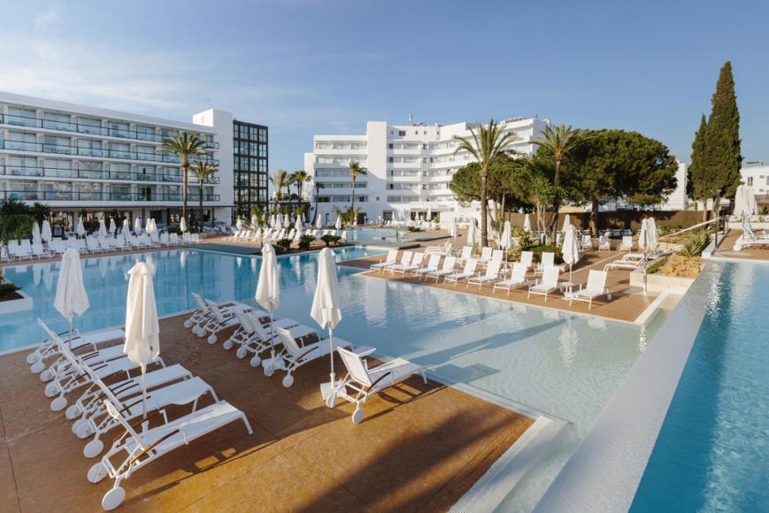 3 Sterne Hotel: Aluasoul Ibiza - Es Canar, Ibiza (Balearen)