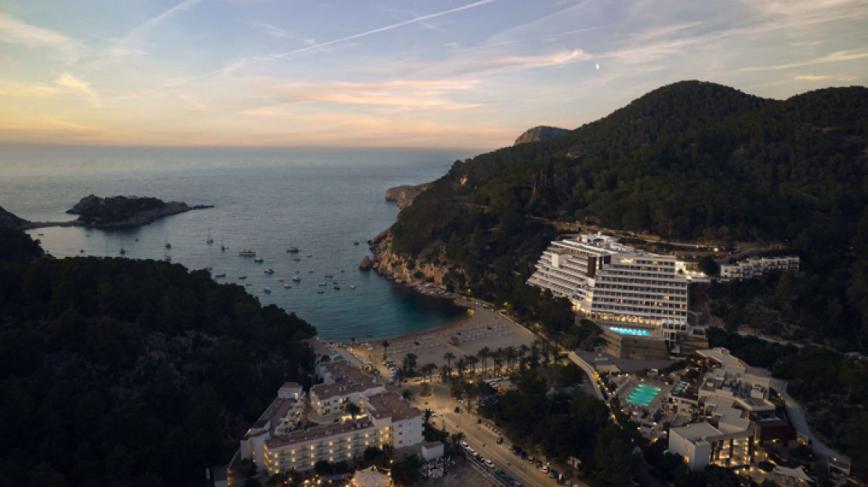 5 Sterne Hotel: Cala San Miguel Hotel Ibiza, Curio Collection by Hilton (ex Cartago) - Puerto San Miguel, Ibiza (Balearen)