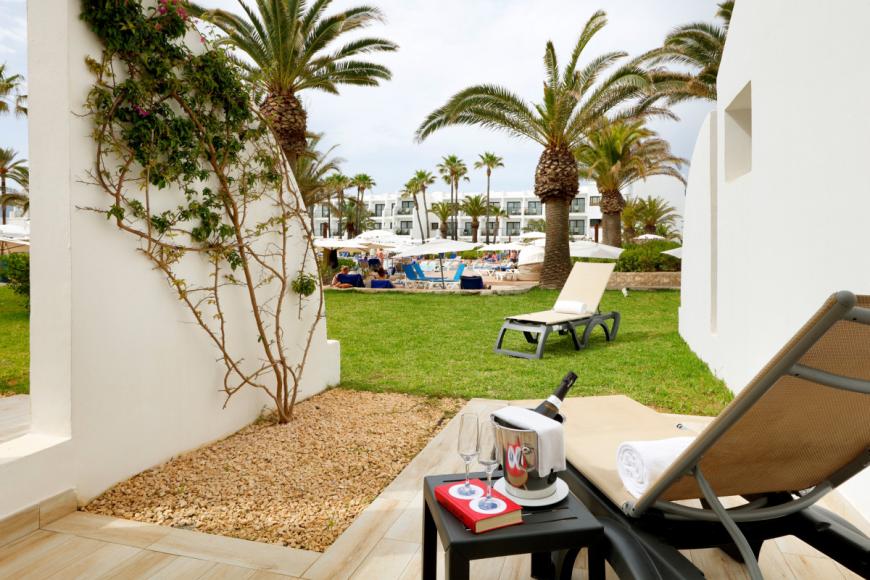 5 Sterne Hotel: Grand Palladium White Island Resort and Spa - Playa d'en Bossa, Ibiza (Balearen), Bild 4