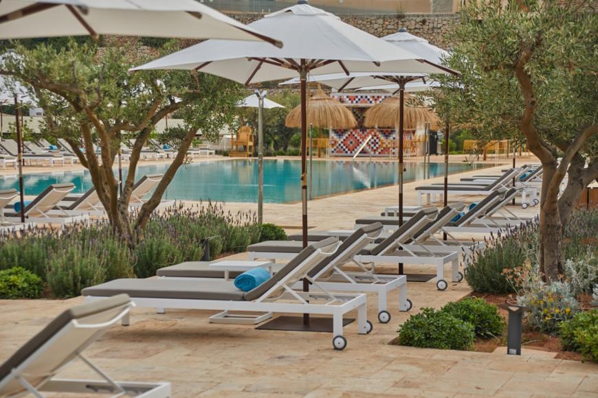 5 Sterne Hotel: Cala San Miguel Resort The Club,Curio Collection by Hilton - Puerto San Miguel, Ibiza (Balearen)